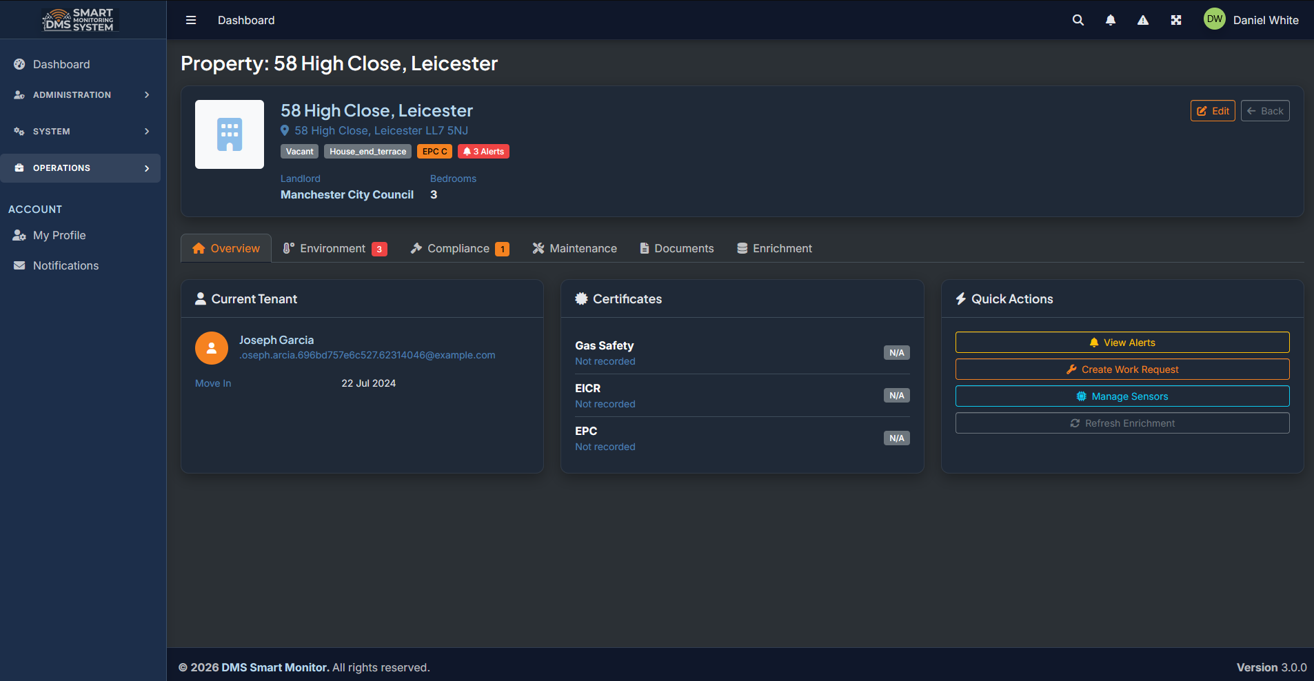 Portfolio monitoring dashboard